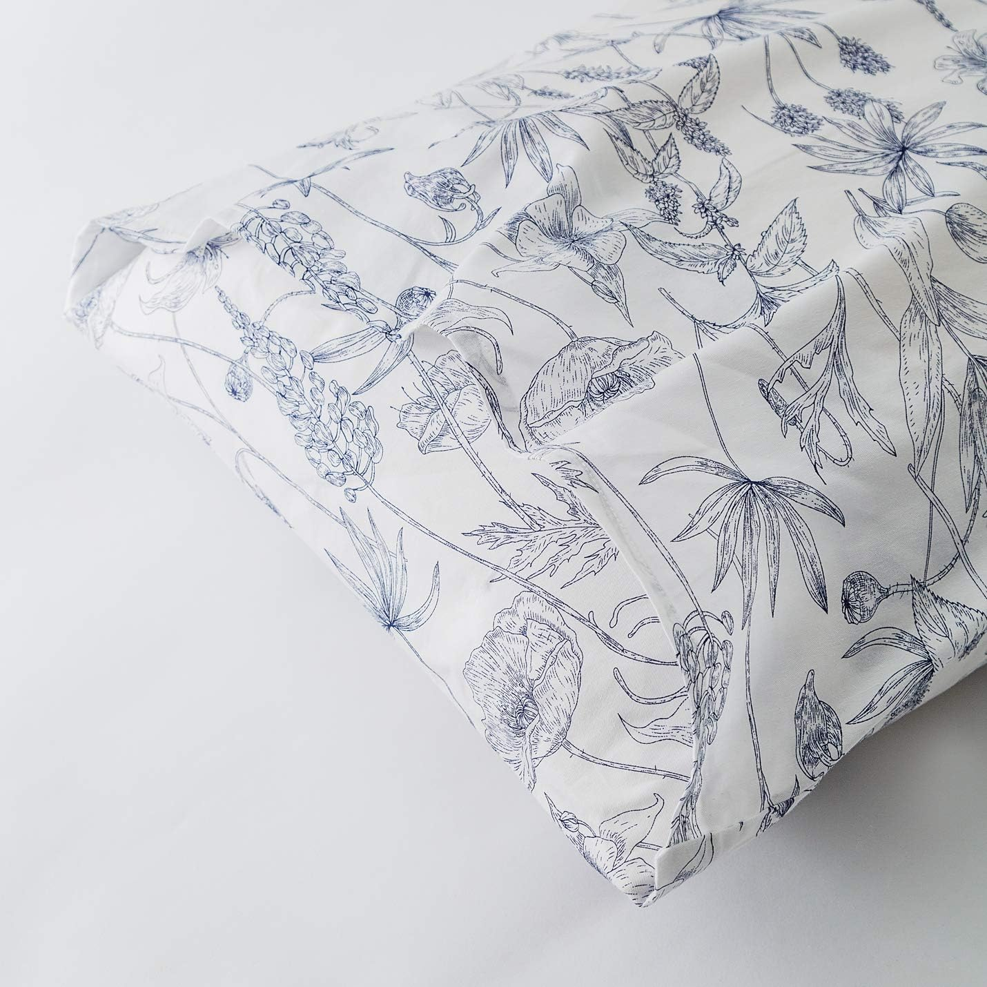 SUSYBAO Floral Duvet Cover King 100% Cotton Blue White Botanical Duvet Cover 3 Pcs Set 1 Vintage Navy Flower Duvet Cover with Zipper Ties 2 Pillowcases Luxury Soft Garden Plant Print Bedding Set