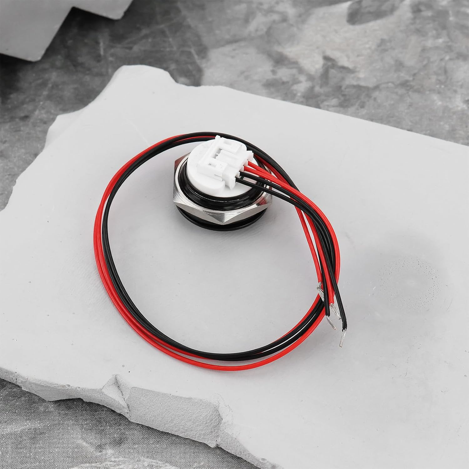 SING F LTD 19Mm Push Button Switch DC12V Auto Reset for Car Horn Doorbell Button Panel (Red)