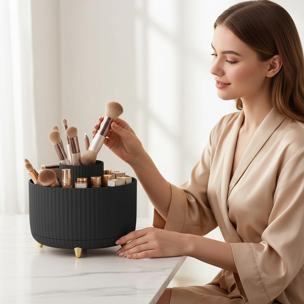 Spinning Makeup Brush Holder, 360&deg; Rotating Makeup Brush Organizer with 5 Slots, Large Capacity Cosmetic Storage Cup for Makeup Brushes, Lipsticks, Nail Polish, Bathroom Vanity Organizer(Black)