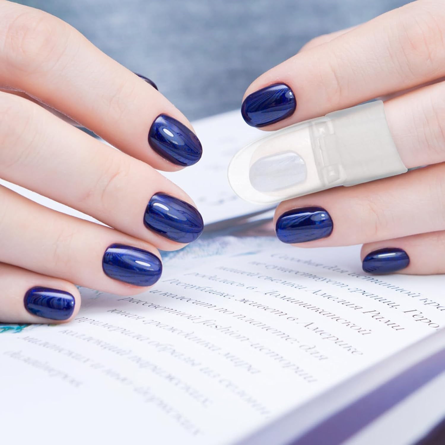 LIFKICH 20Pcs Transparent Nail Polish Cover Nail Varnish Protector for Women Manicure Finger Tips Preventing Stains Clothes and Hair Easy to Use at Home Salon image number 6