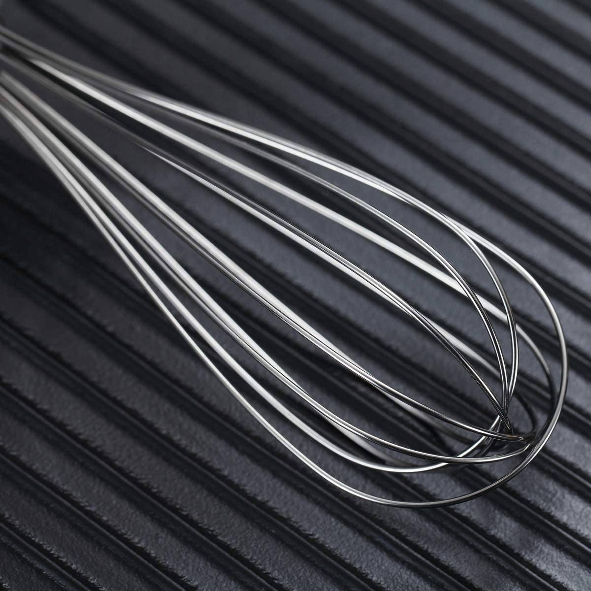 Berglander 3 Pack Stainless Steel Whisks 8",10",12", Wire Whisk Set Kitchen Whisk (Pack of 3) image number 3