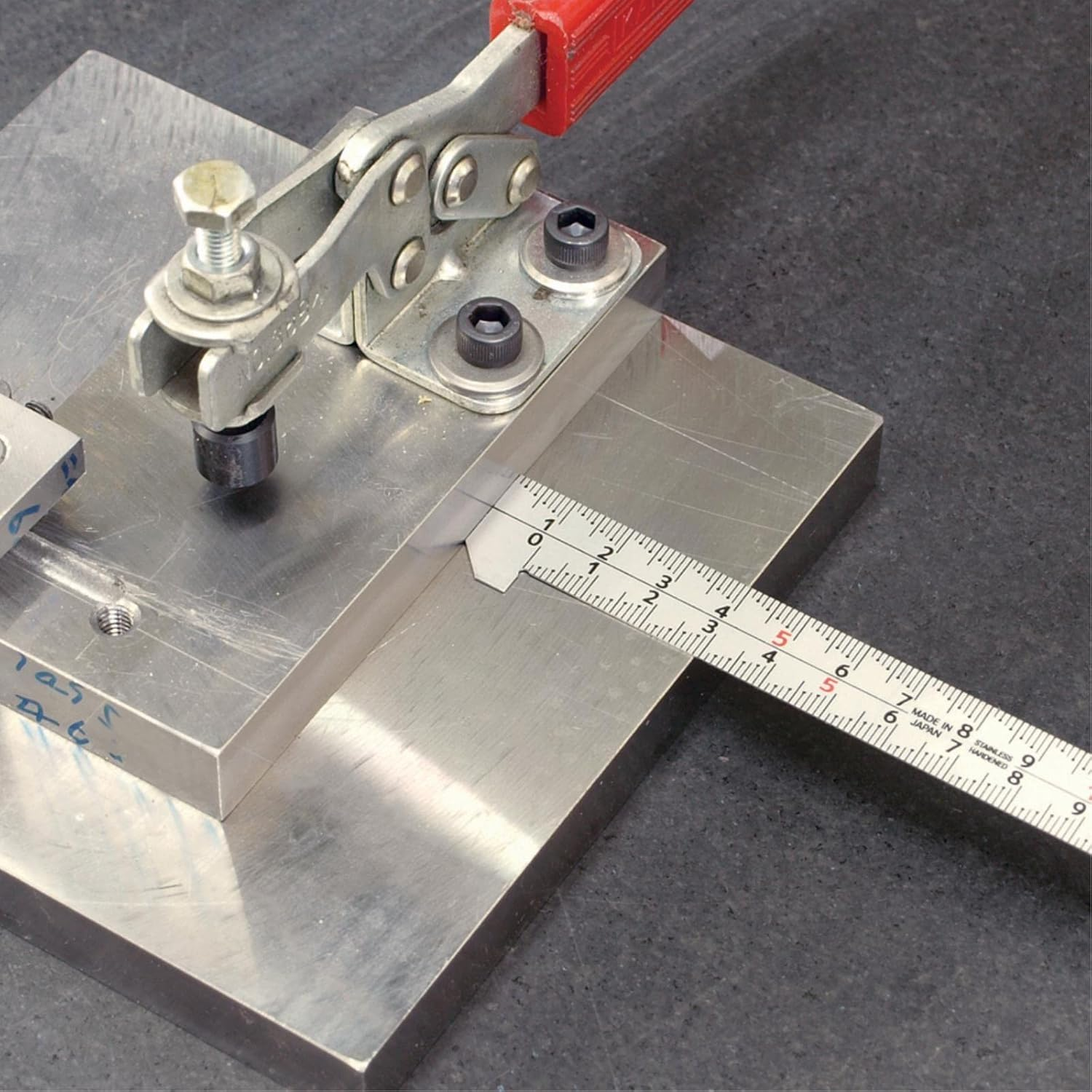 Niigataseiki SK FS-15KD Scale with Hook, 5.9 Inches (150 Mm), Top and Bottom Level, 0.04 Inch (1 Mm) Pitch, Made in Japan image number 3