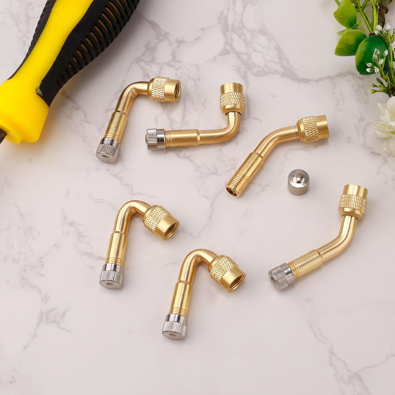 6Pcs Tire Valve Extensions, 45 90 135 Degree Valve Stem Adapter Tire Valve Extender Valve Stem Extenders Tyre Valve Extension Adaptor for Cars Bicycles Motorcycles Rvs