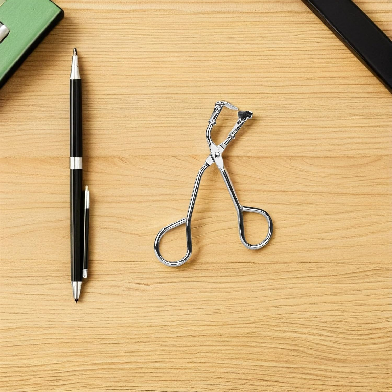 FRCOLOR Portable Partial Eyelash Curler Compact Eyelash Curling Device for Women Multi-Functional Makeup Tools image number 3