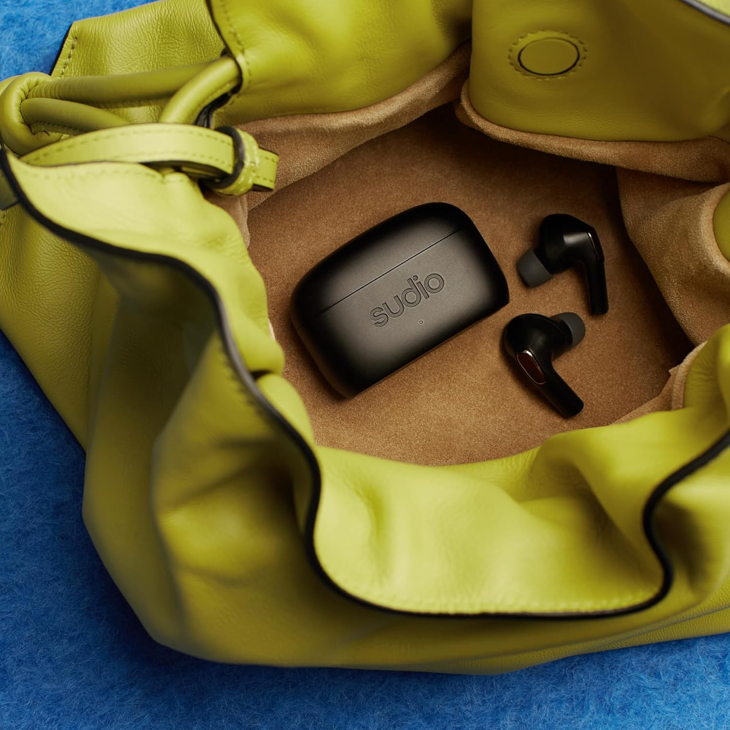 Sudio E3 Black, In-Ear, True Wireless, Splash Proof, IPX4, Bluetooth V5.3, USB-C, 6 Hours Playtime image number 3