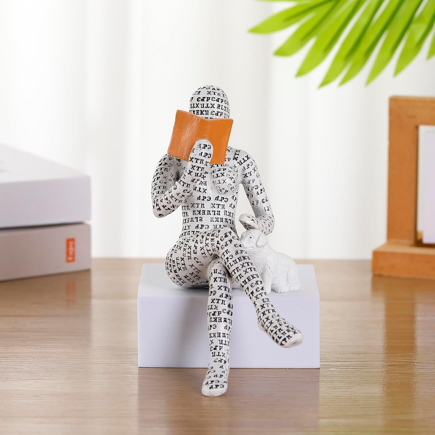 Home Decor Thinker Statue Pulp Reading Women Aesthetic Bookworms Abstract Sculpture Decoration for Home, Office, Living Room（11） image number 1