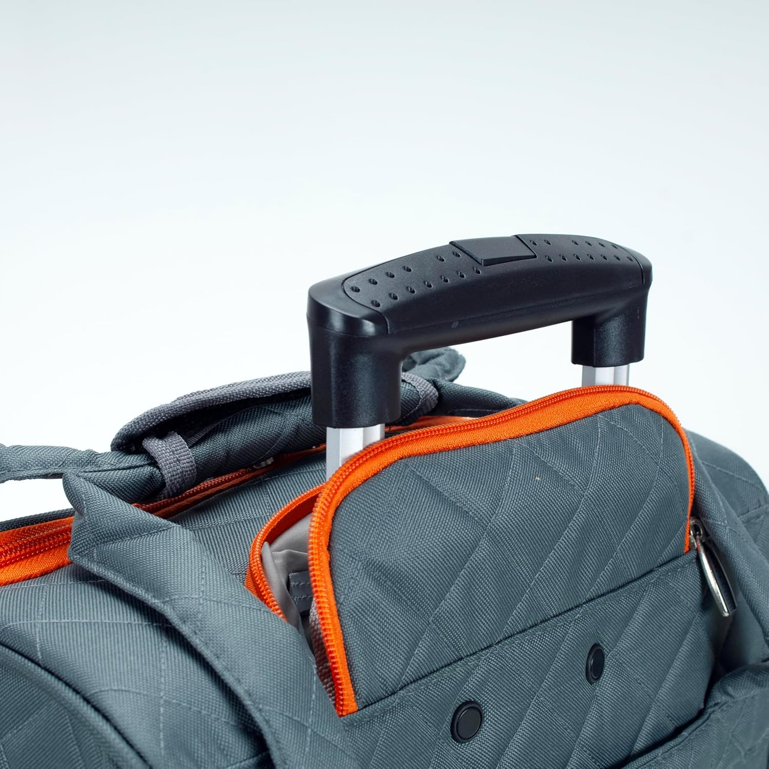 Rockland Melrose Upright Wheeled Underseater Carry-On Luggage image number 5