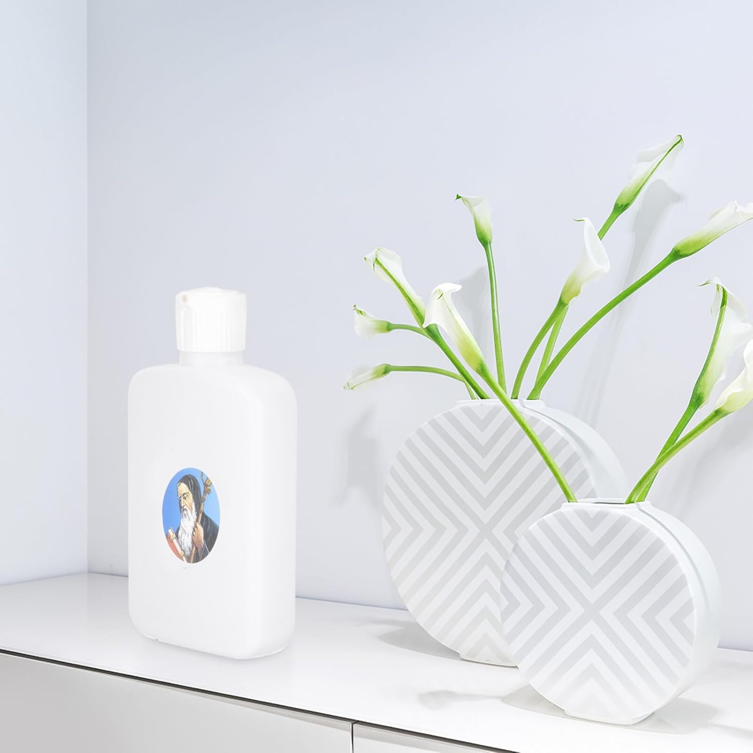 Ciieeo 6Pcs Refillable Holy Water Bottles Plastic Small Water Container for Easter Church Baptism Ceremony image number 1