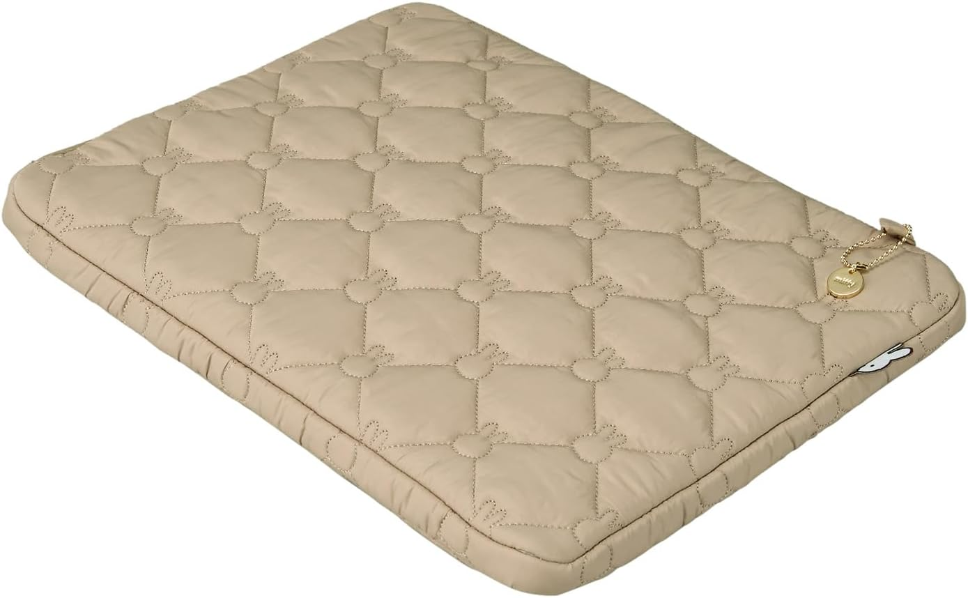 Hapitas Quilted Flat Pouch, Miffy, Stylish, Lightweight, Quilted Flat Pouch, Period, Sold