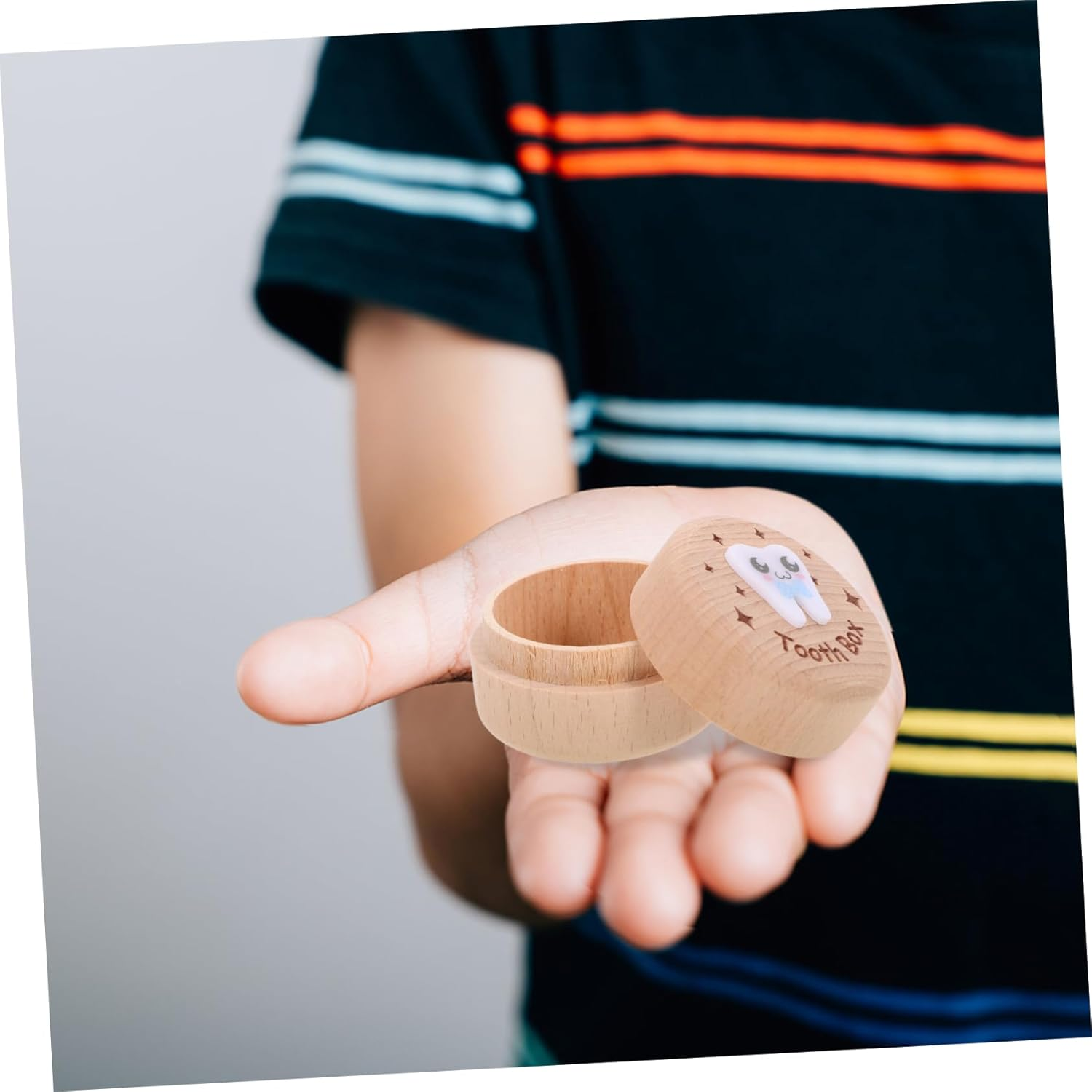 Wooden Tooth Keepsake Box for Boy Girl Modern Minimalist Storage Container for First Tooth Newborn Present and Memory Organizer Durable Safe and Elegant Design image number 2