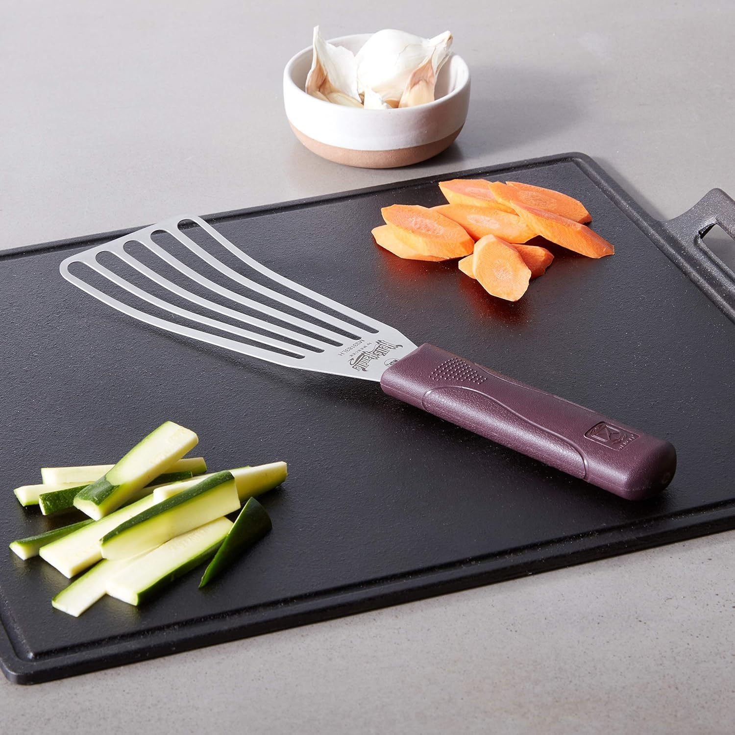 Mercer Culinary Hell'S Handle, Fish Turner/Spatula, Left Handed, 3 Inch X 6 Inch image number 1