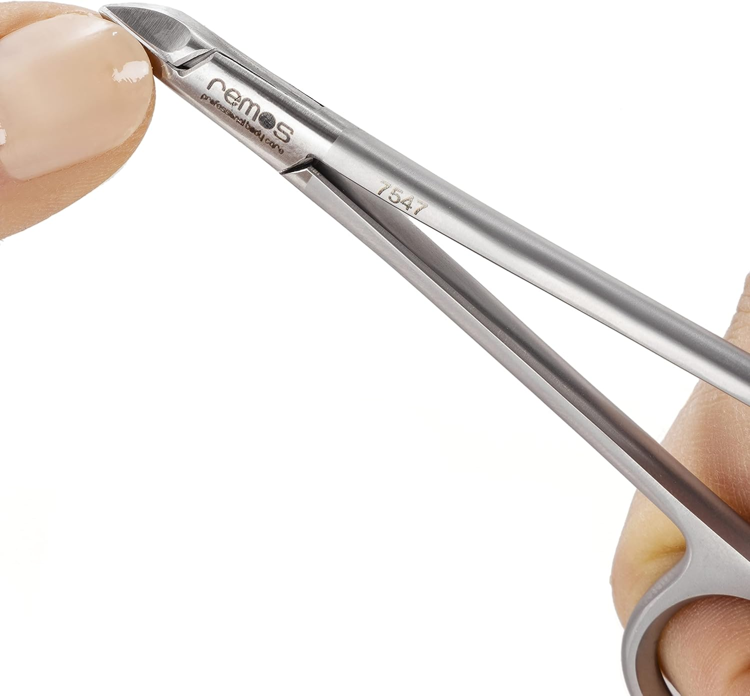 REMOS Cuticle Nippers Nail Care Tool in the Shape of Scissors - Stainless Steel - 10.5 Cm image number 5