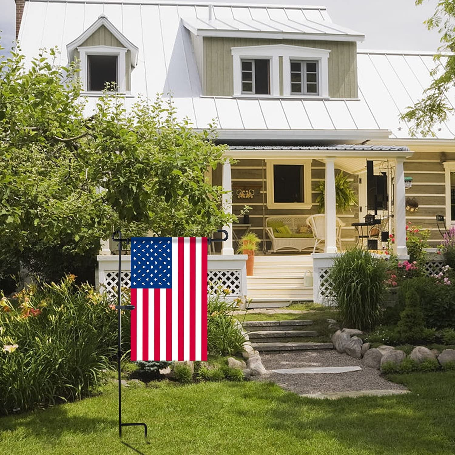 SHARE&CARE Garden Flag Stand, Garden Flag Pole Holder with 1 Tiger Clip and 2 Spring Stoppers (1 Pack) image number 1