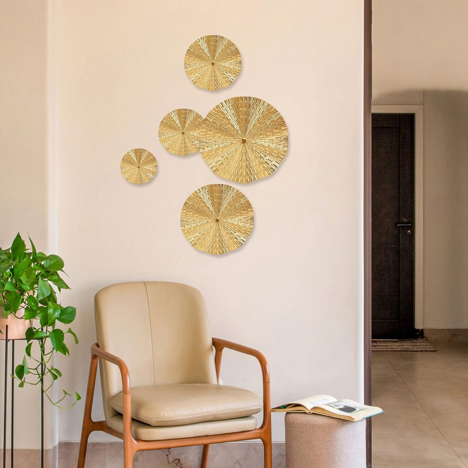 Gold Wall Decor for Living Room, 7PCS Gold Hanging Sculptures Bedroom Decoration, 3D Metal Leaf Wall Art with 5 Sizes, Large Modern Artwork for Home Office Bathroom Kitchen - Green And Gold image number 5