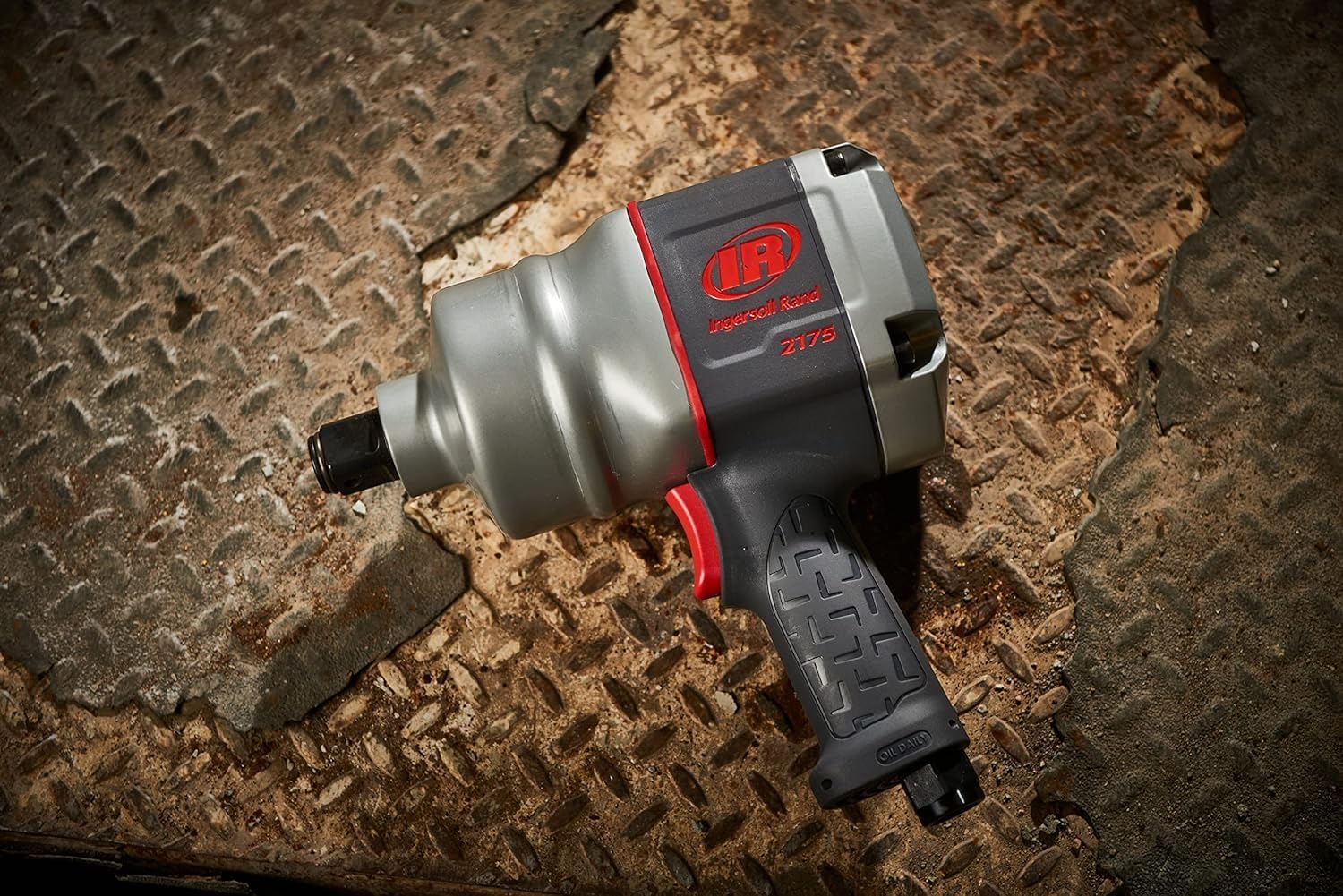 Ingersoll Rand 2850MAX 1&rdquo; Drive Air Impact Wrench, Powerful Vehicle Repair Torque Output up to 2,100 Ft/Lbs, Lightweight, D Handle, Steel Core, Gray image number 1