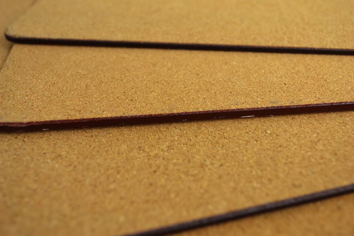 Benson Mills Cork Placemats Set of 4, Thick Cork Place Mats for Kitchen and Dining Tables, Easy Clean Table Mats (12" X 16" Rectangular Set of 4, Gingham Check Navy) - Festive Cardinals image number 4