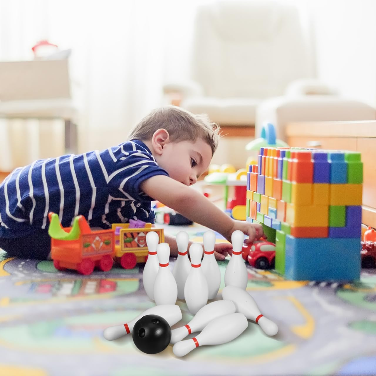 Vaguelly 10 Pin Bowling Set for Children Mini Bowling Ball Toy Kit Indoor Outdoor Sport Toys Improve Hand Eye Coordination for Kids Toddlers image number 2