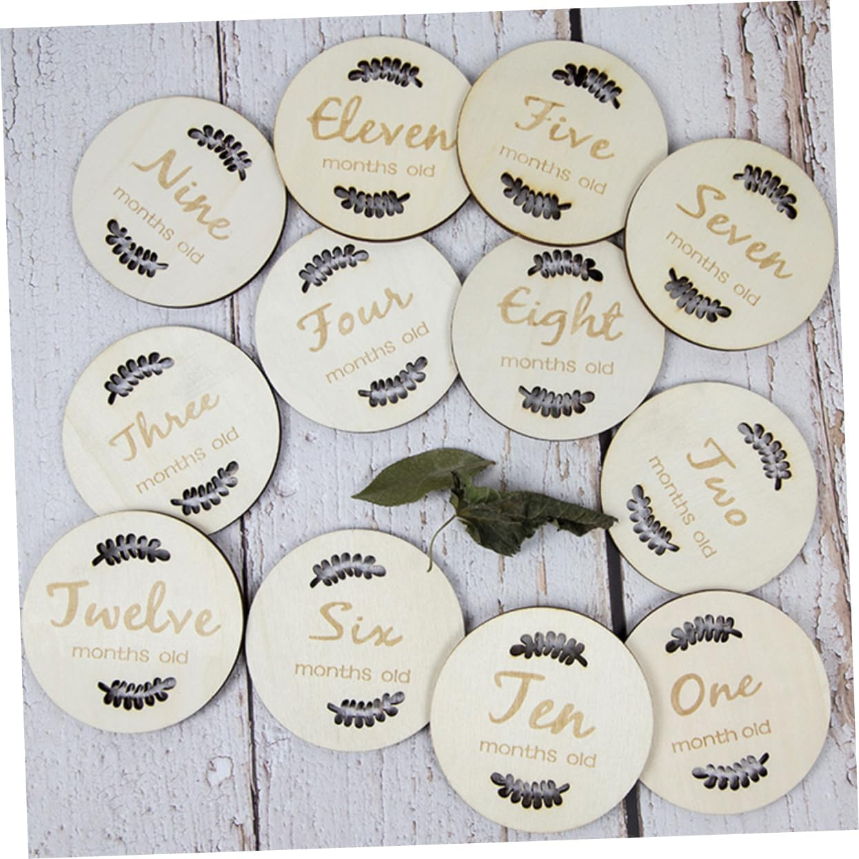 Creative Cards for First Year Adorable Monthly Growth Photo Props for Newborns Scandinavian Design Commemoration image number 6