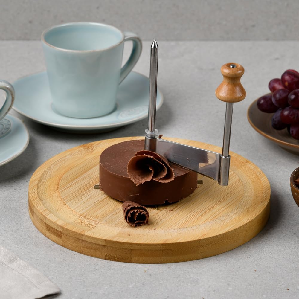 Kesper Cheese Slicer, Material: FSC Certified Bamboo, Dimensions: Diameter 22 Cm, Total Height: 16 Cm, Colour: Natural, 58620