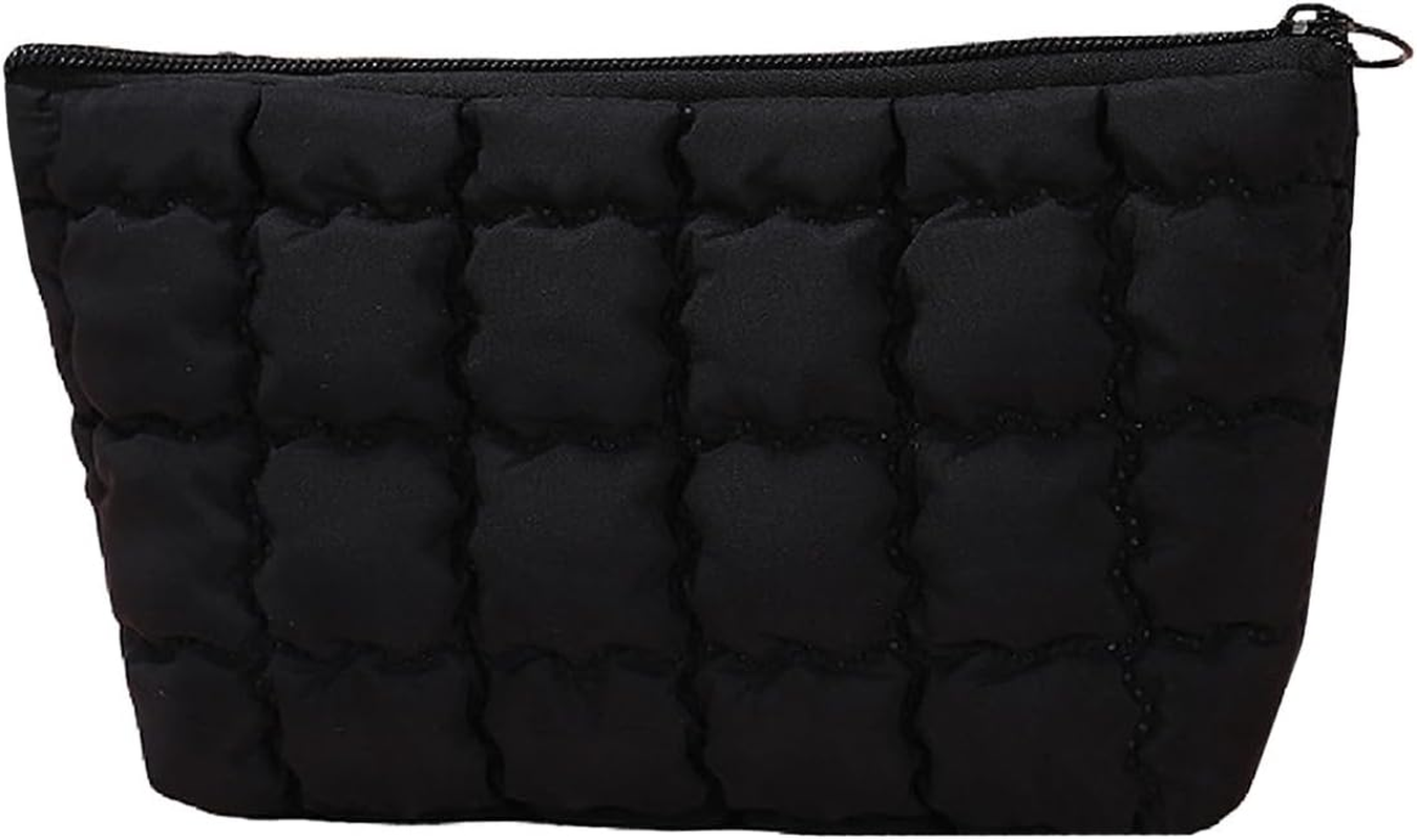 Puffy Makeup Bag Quilted Makeup Bag Cute Checkered Cosmetic Bag for Women Travel Toiletry Bag Puffer Makeup Pouch Puffy Purse Pouch Preppy Makeup Organizer Pencil Case with Zipper(Black)