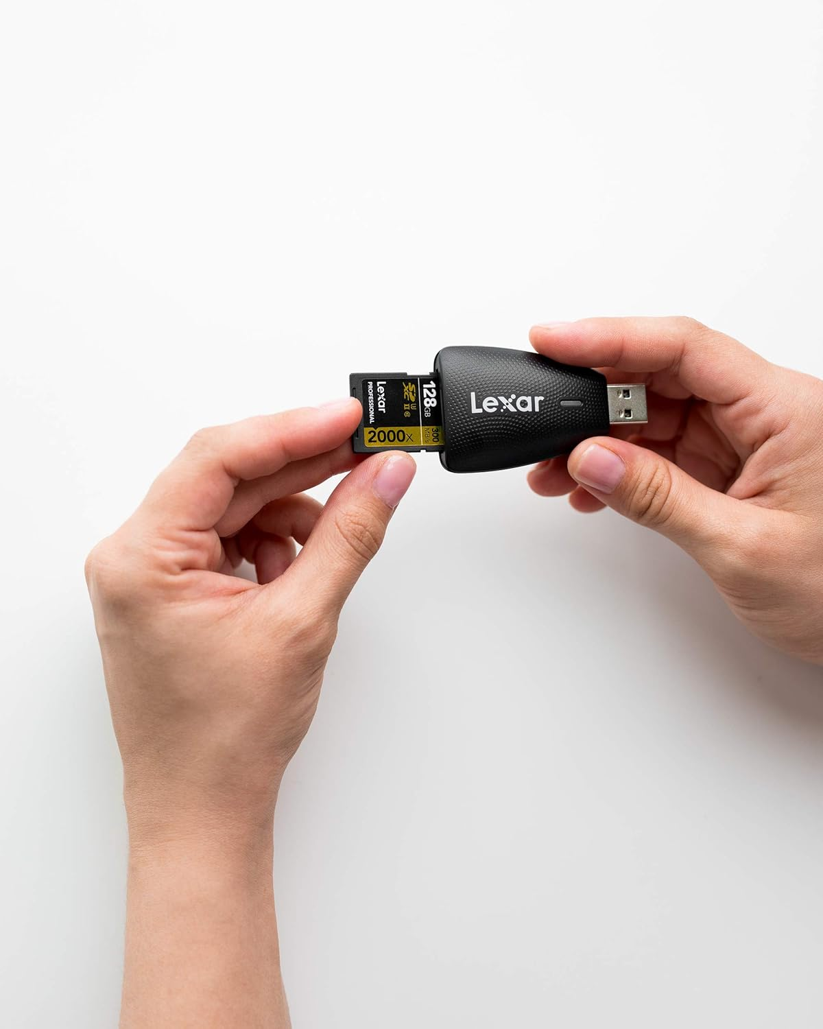 Lexar Multi-Card 2-In-1 USB 3.1 Reader, up to 312Mb/S for UHS-I UHS-II SD Card and Micro SD Card, Compatible with USB 3.0/2.0, Compact Portable Card Reader with High-Speed Transfer (LRW450UBAMZN) image number 5