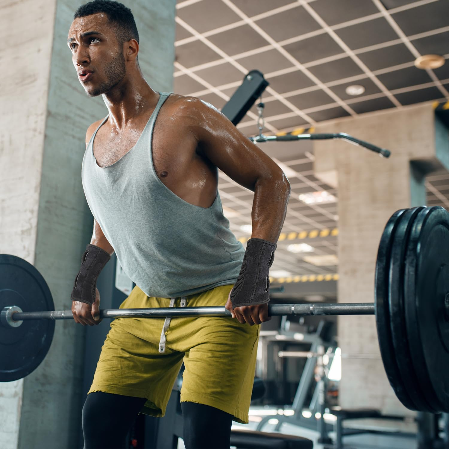 Wrist Brace Relief Wrist Joint Sports Sprain Carpal Tunnel Protector Night Day Wrist Splint Compression Hand Support Wrist for Men and Women (Right+Left) image number 4