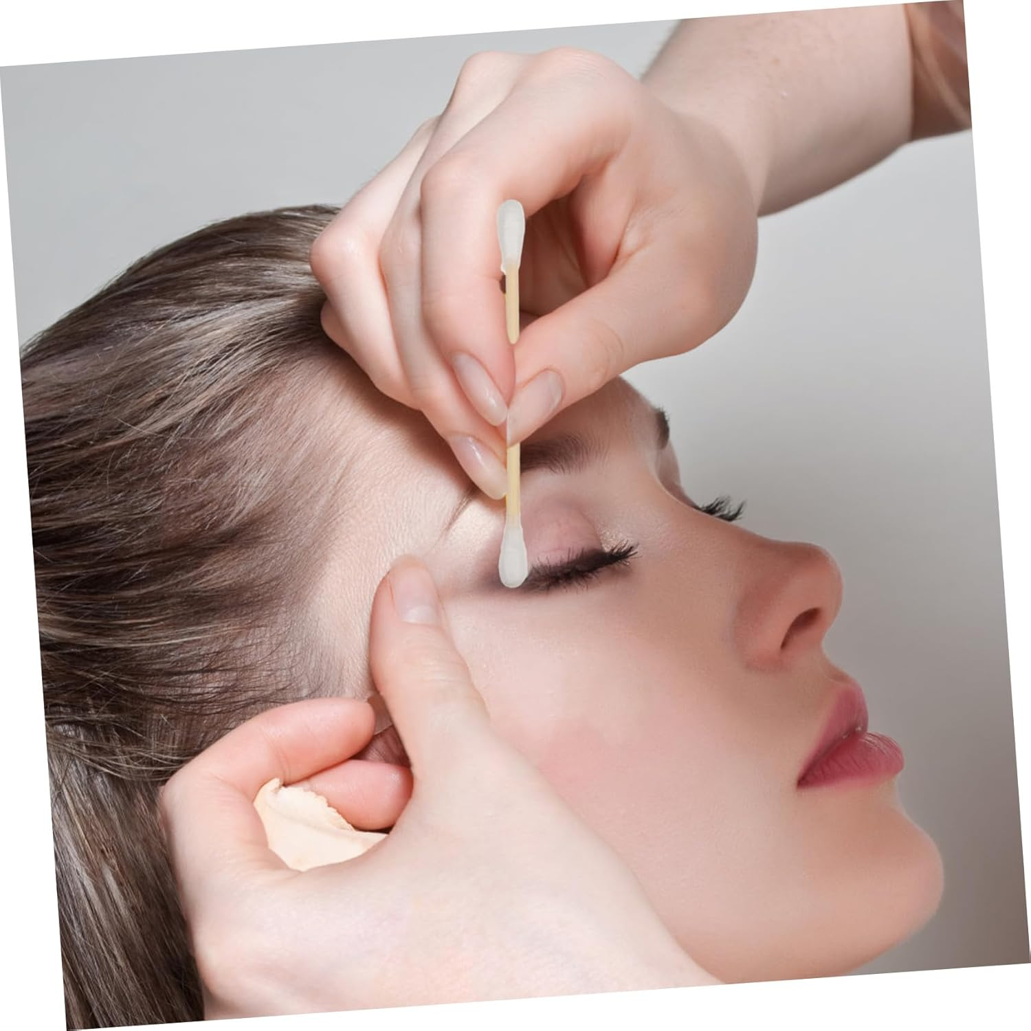 100Pcs Multi-Use Cotton Swabs Cotton Buds for Ear Cleaning Makeup Removal Precision Tips Wooden Stick Portable Makeup Supplies image number 1