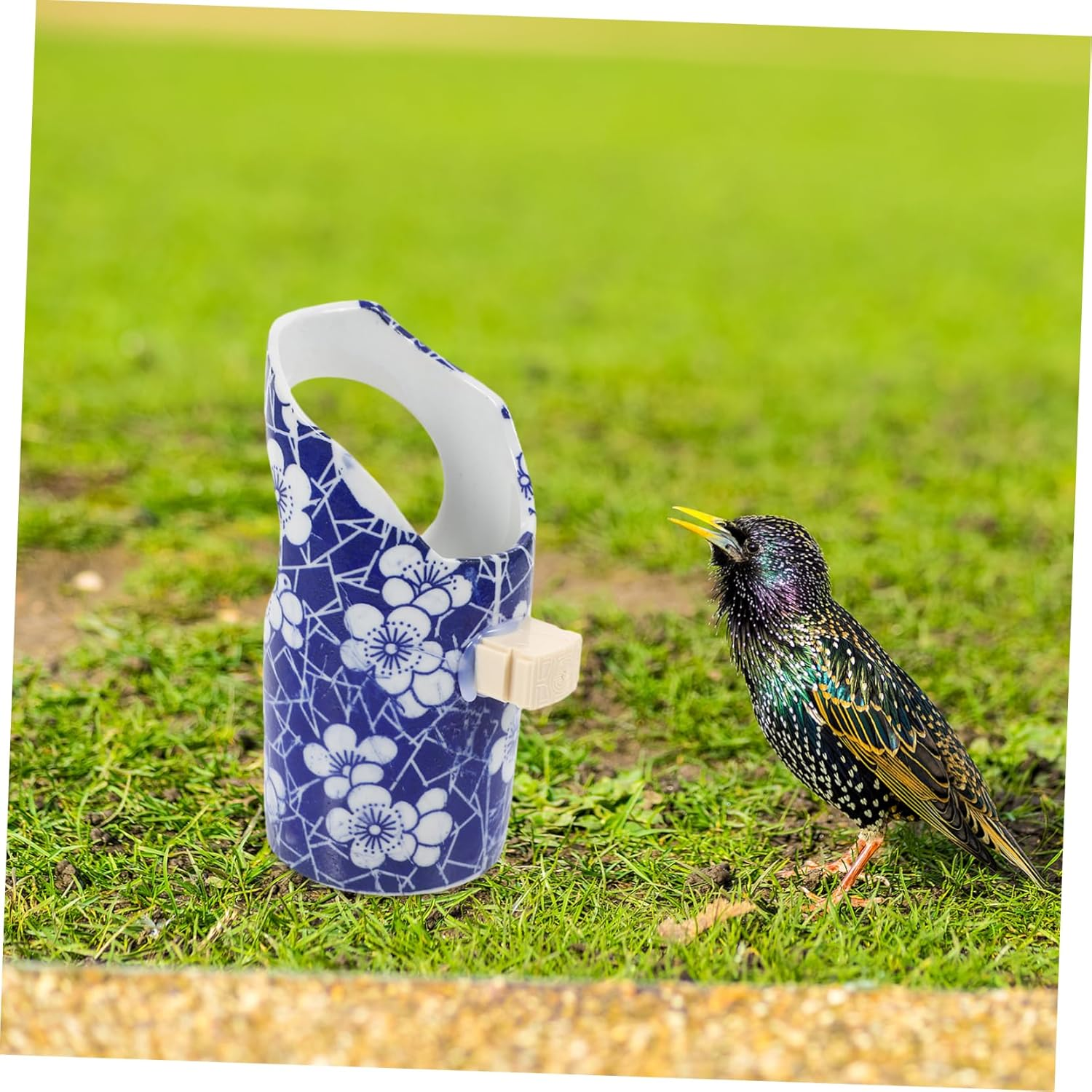 VILLFUL Anti-Swing Bird Food Cup Bird Food Dispenser Bird Feeders Outdoor Bird House Feeder Ceramic Bird Feeder Parrot Food Container Parrot Food Cup Bird Feeder Outdoor Garden Re-Usable image number 3