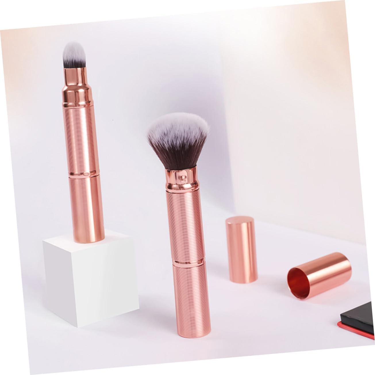 CATIEBYE 2Pcs Retractable Makeup Brush with Cover Dual-Ended Portable Face Brush for Foundation Blush Soft Bristles for Smooth Application Travel-Friendly Cosmetic Tool image number 6