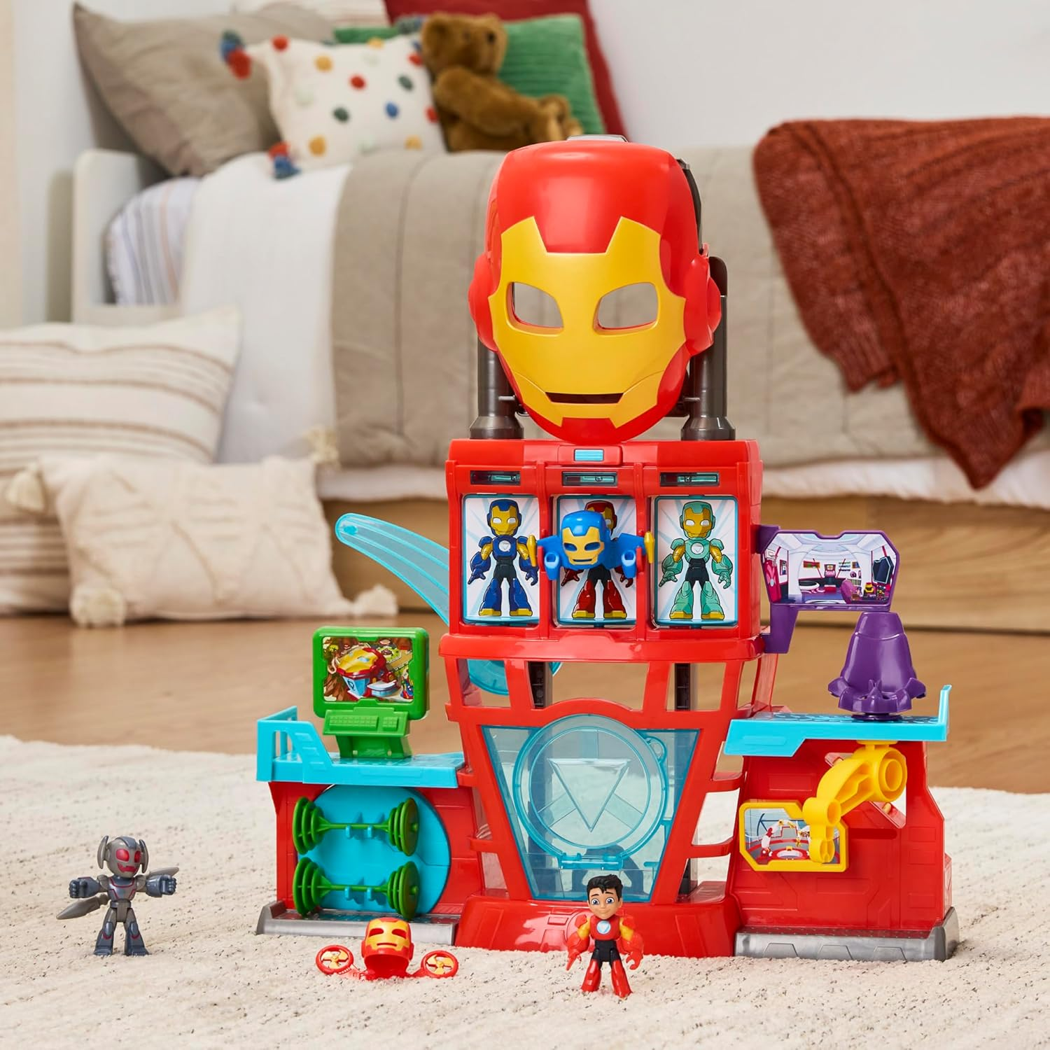 Marvel Iron Man and His Awesome Friends Boys & Girls Electronic Iron Quarters Playset with 3-Inch (7.6 CM) Action Figures & Mask, Super Hero Toys, 3+ image number 4