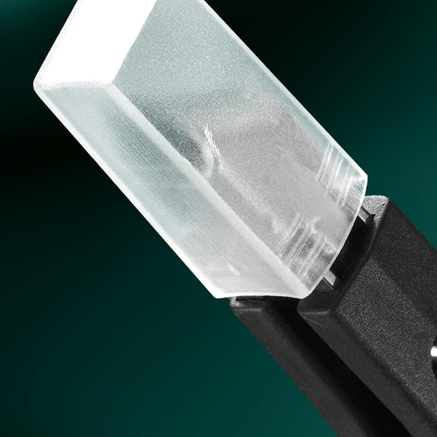 Ksngtixe 1PC Eagle Beak Nail Clipper, Professional Angled Toenail Cutter for Seniors & Thick Nails - Precision Grooming Tool for Pedicure, Manicure, Home & Travel Use image number 3