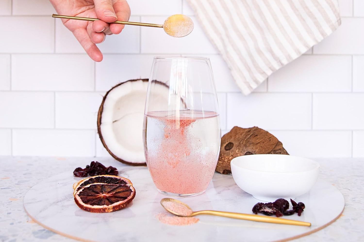 Franjos Kitchen Motherhood Hydration Powder - Blood Orange & Coconut