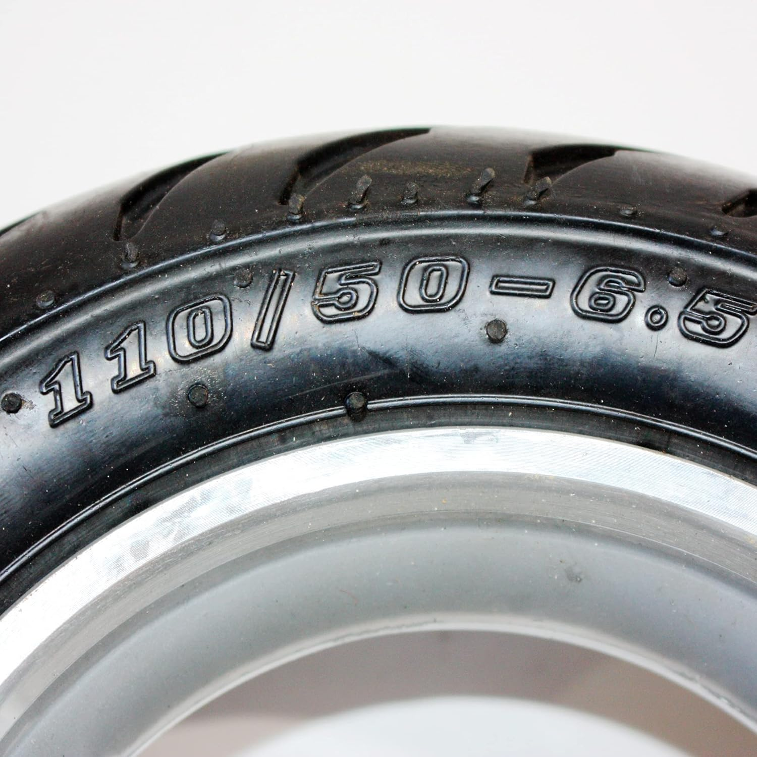 BLYGO 110/50-6.50 Rear Back Wheel + Road Tyre Tire 49Cc Mini Pocket Rocket PIT Bike image number 4
