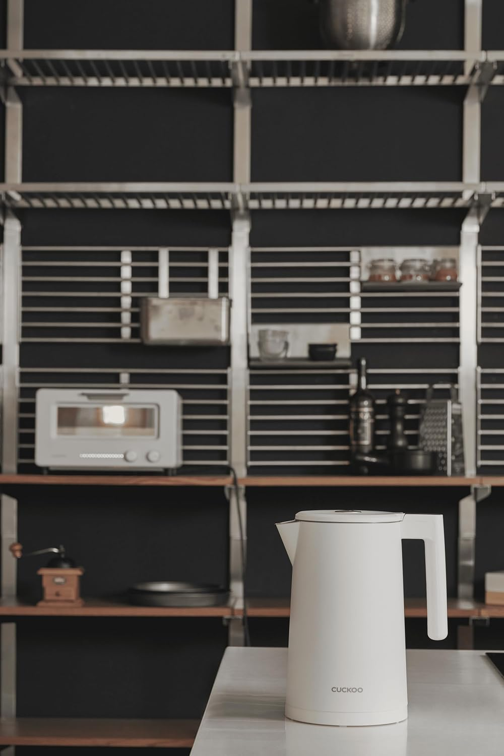 CK-C170TW - CUCKOO Electric Kettle - Simple Touch to Set the Temperature