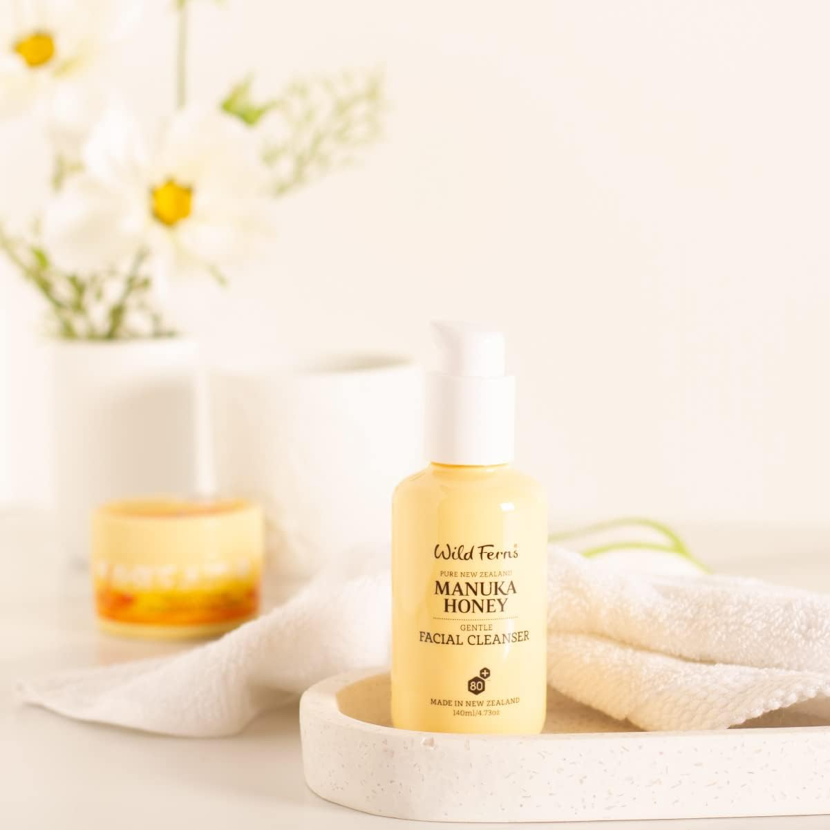 Wild Ferns Manuka Honey Gentle Facial Cleanser, 140Ml, Pack of 1