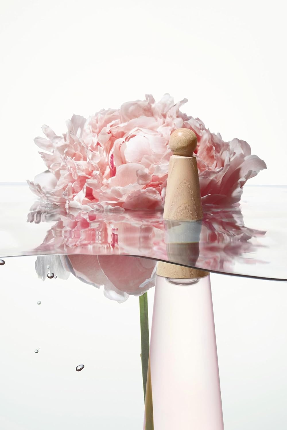 Leau Dissey Pivoine Intense by Issey Miyake for Women - 3.3 Oz EDT Spray image number 2