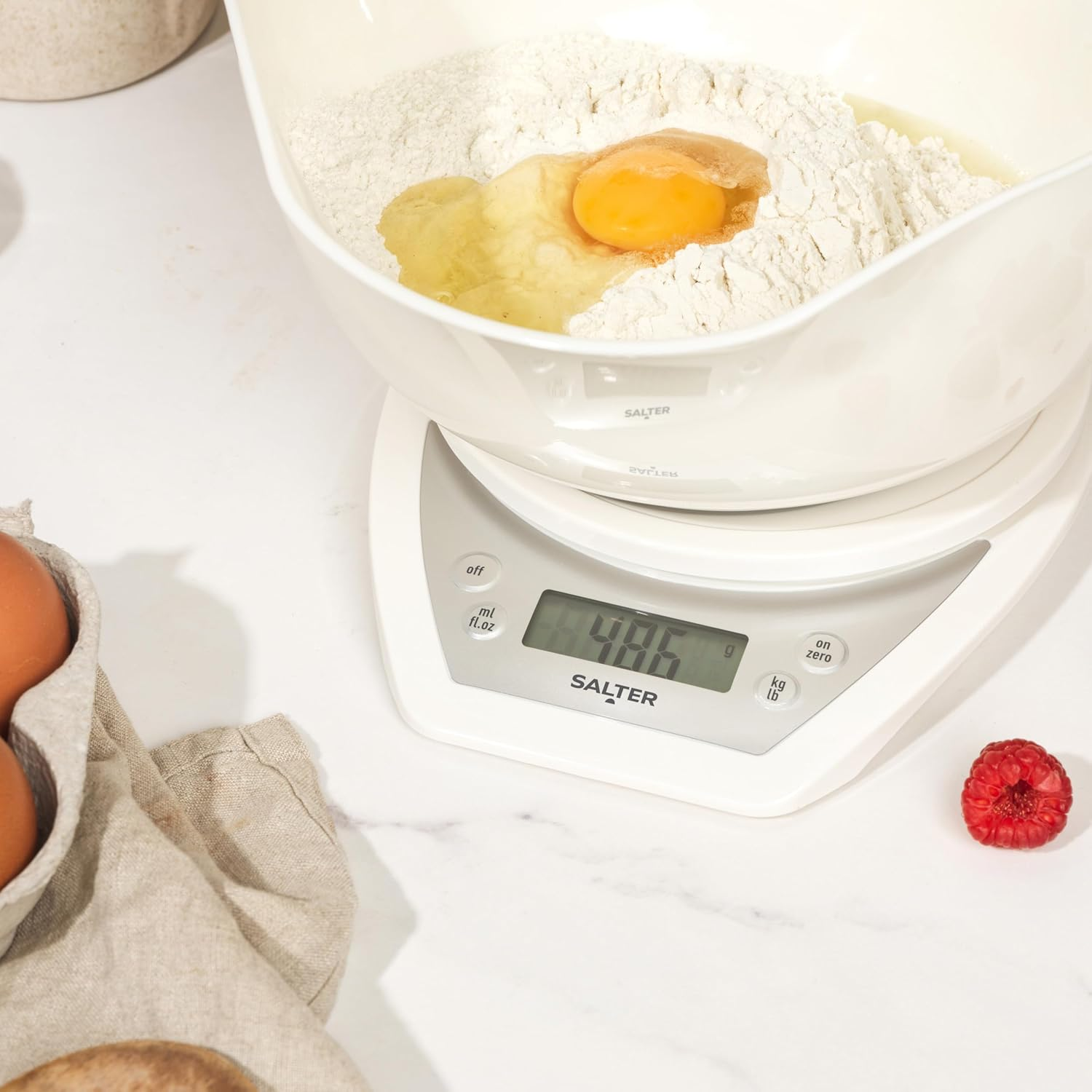 Salter 1024 WHDR14 Dual Pour Digital Kitchen Scale - Includes 2L Mixing Bowl, Wide & Narrow Pouring Spouts for Wet & Dry Ingredients, Measure Liquids, Add & Weigh, Easy Read LCD Display, 5Kg Capacity image number 4