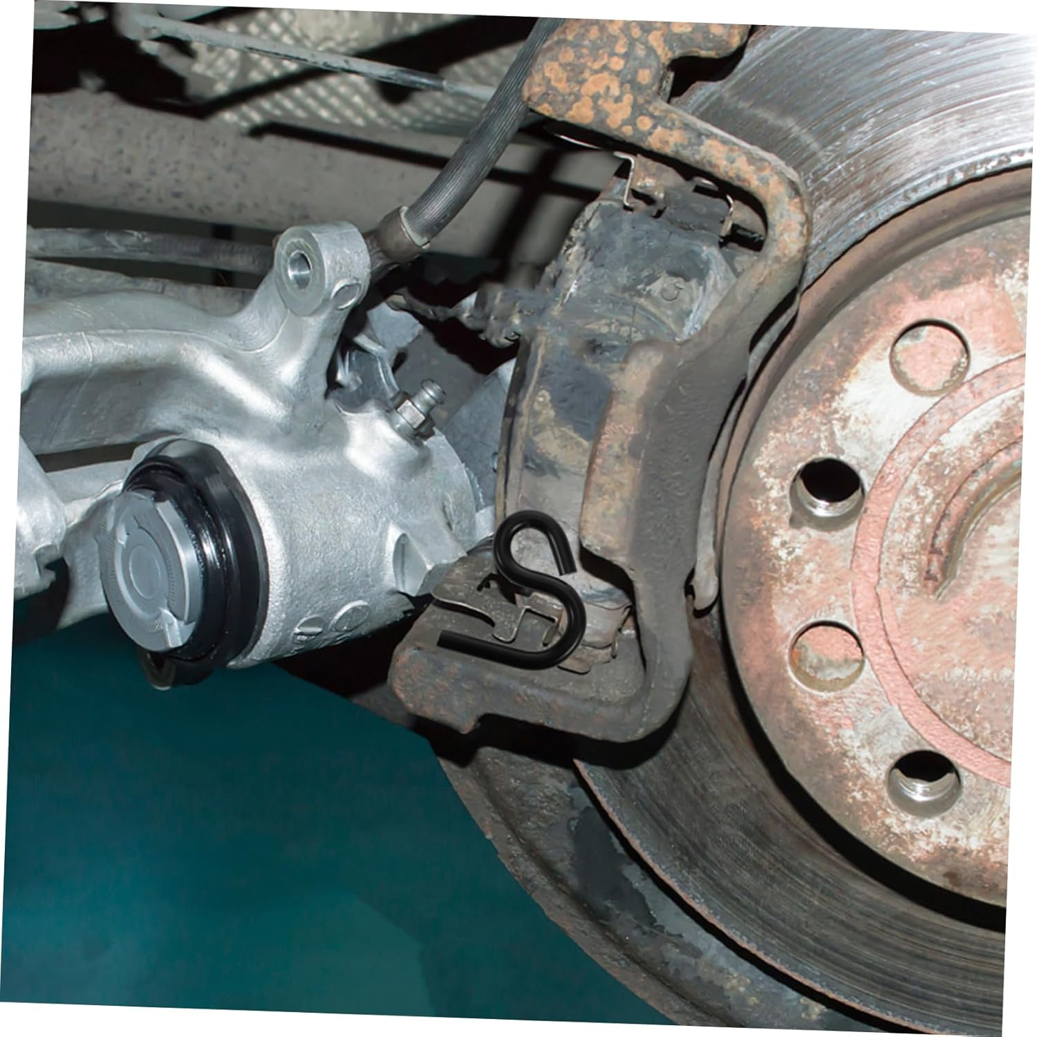 TINEASUR Effortless Lower Control Arm Prying Ball Joint Separator Tool Control Arm Bushing Removal Automotive Toolkit image number 4