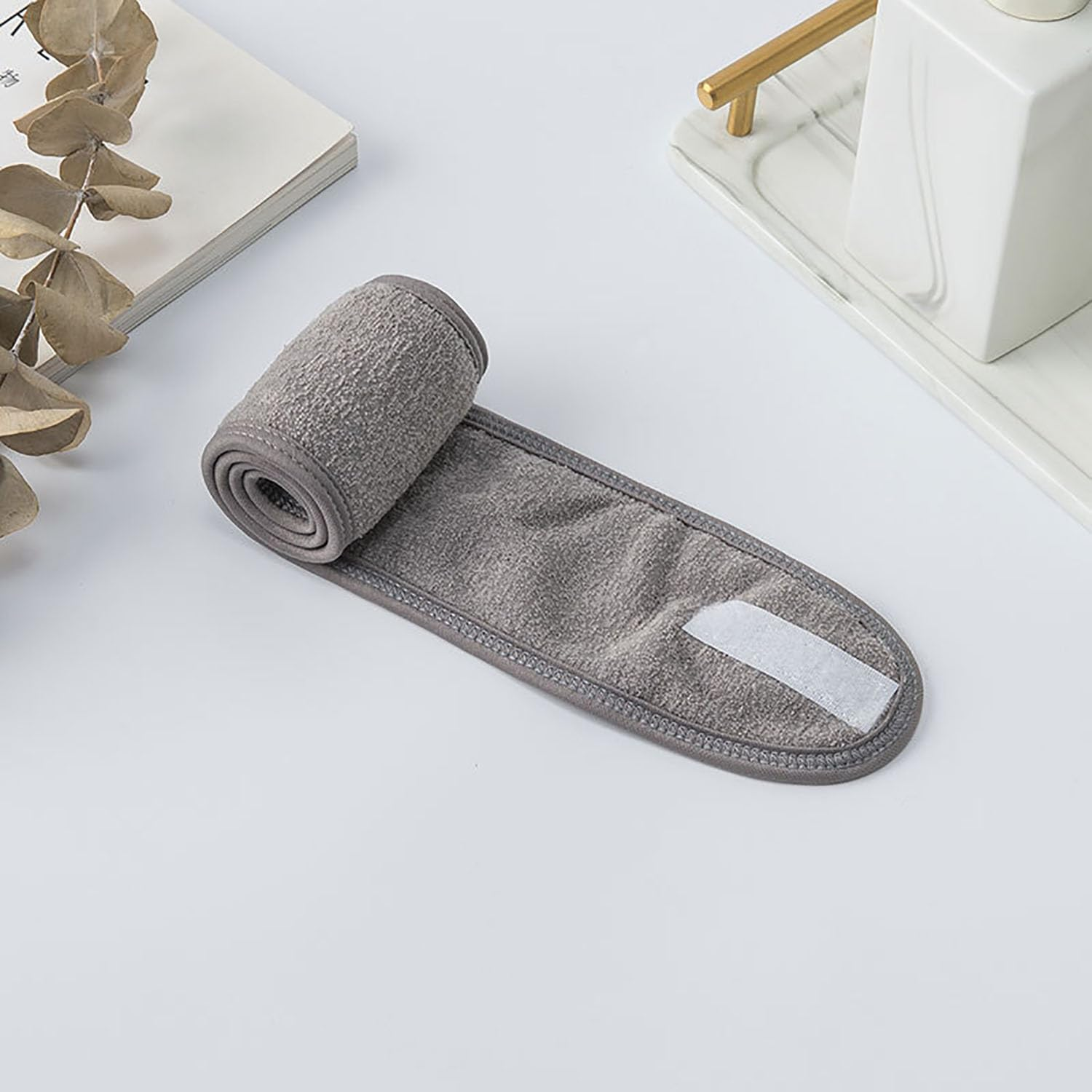 Adjustable Spa Facial Headband for Women &zwnj;4 Pack, Soft Makeup Hair Band, Skincare Head Wrap for Bath, Sport, Yoga & Gym (Gray)&zwnj; image number 5