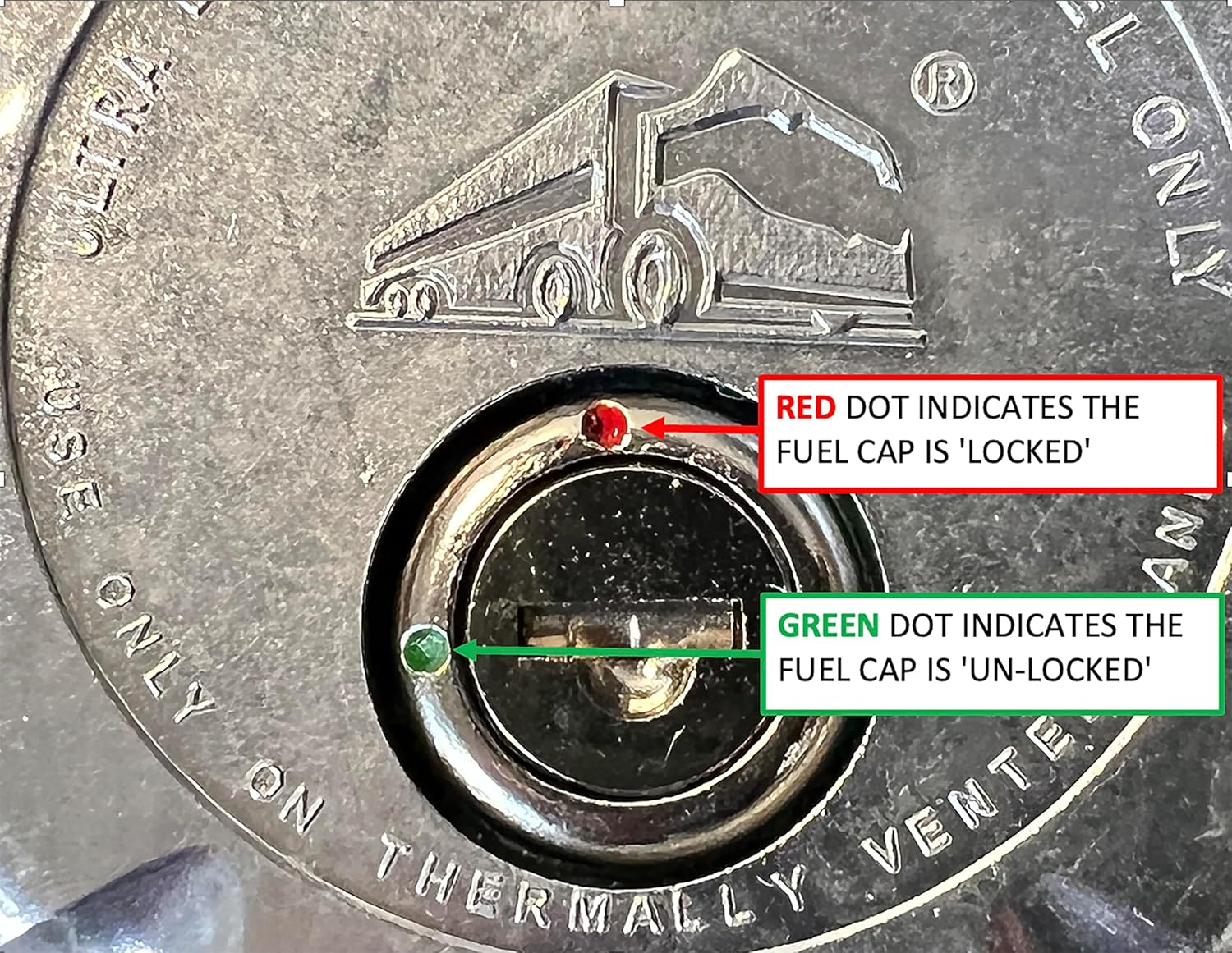 Road King Truck Parts 3&rdquo; Nominal Keyed Alike Pair Locking Diesel Fuel Cap for Volvo VNL Series Low Sulfur Fuel Tanks image number 3
