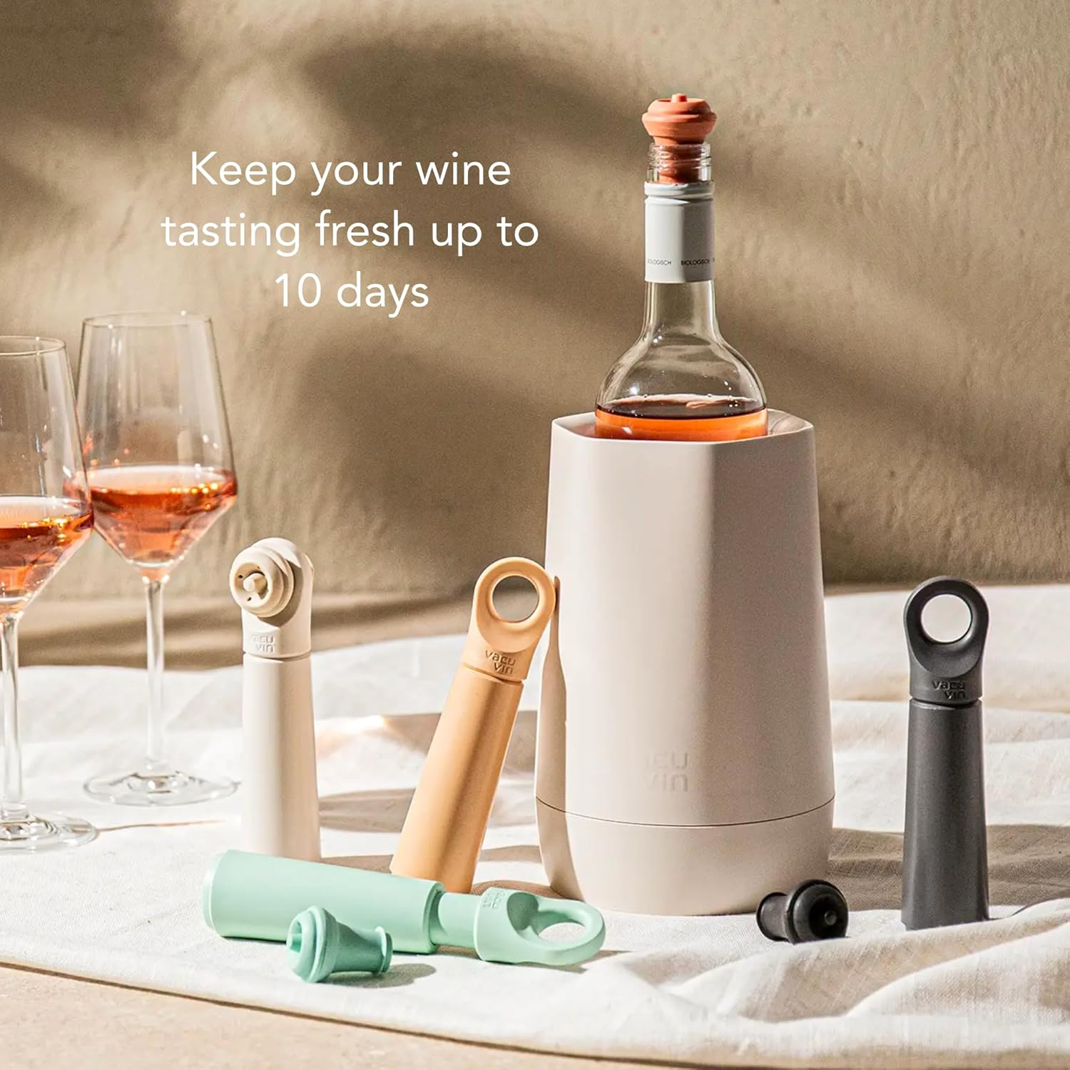Vacu Vin Loop Wine Pump - Designed and Made in the Netherlands - Vacuum Wine Stopper Keeps Your Wine Fresh for up to 10 Days - Reusable - 1 Pump, 1 Stopper, Sand - Earth image number 5