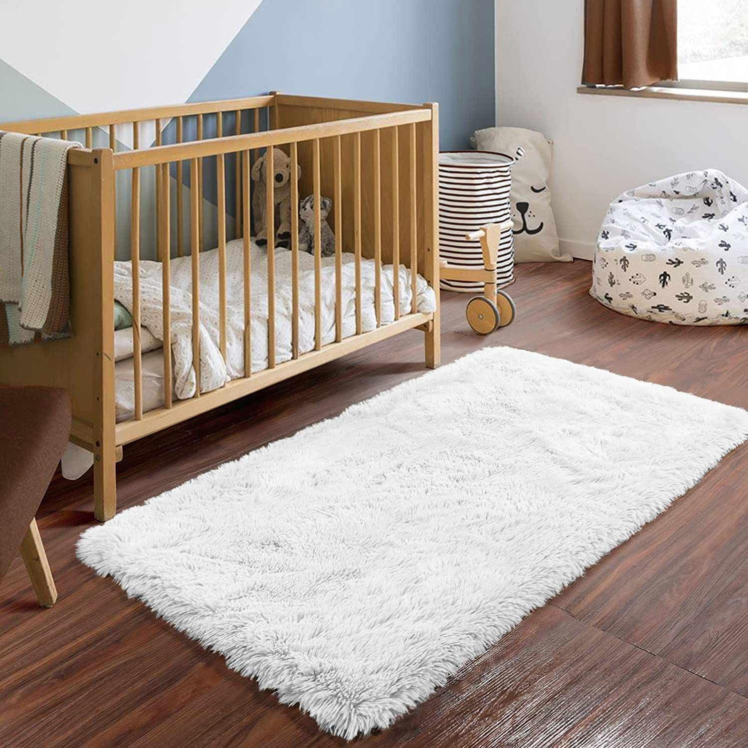 Rugs for Living Room Fluffy Area Rug Shaggy for Bedroom Soft Modern Luxury Fur Carpet for Kids Room Nursery Indoor Plush Furry Rug Comfy Home Decor Floor Mat (White, 60 * 110Cm)