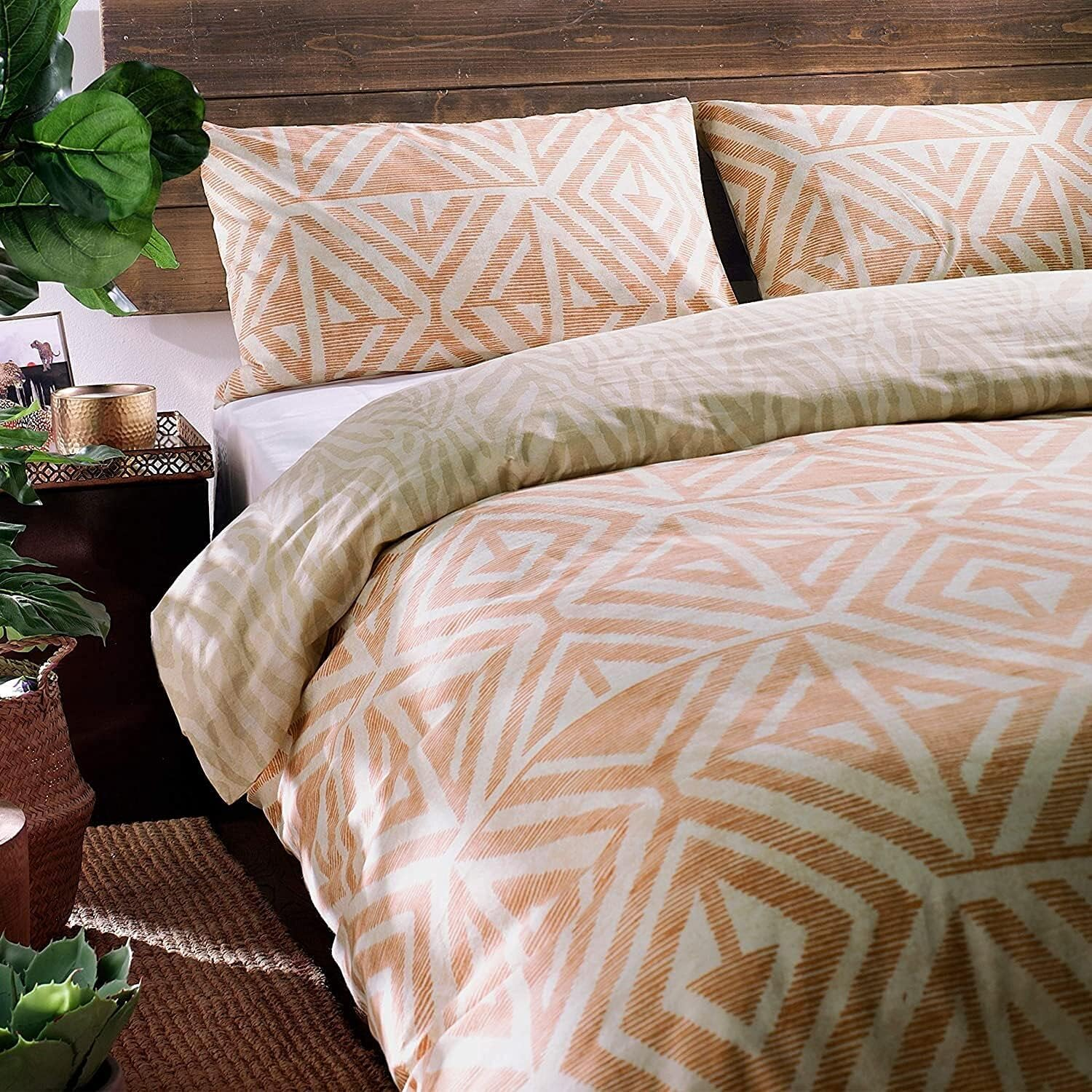 Furn. Tanza Duvet Cover and Pillowcase Set, Terracotta, King image number 4