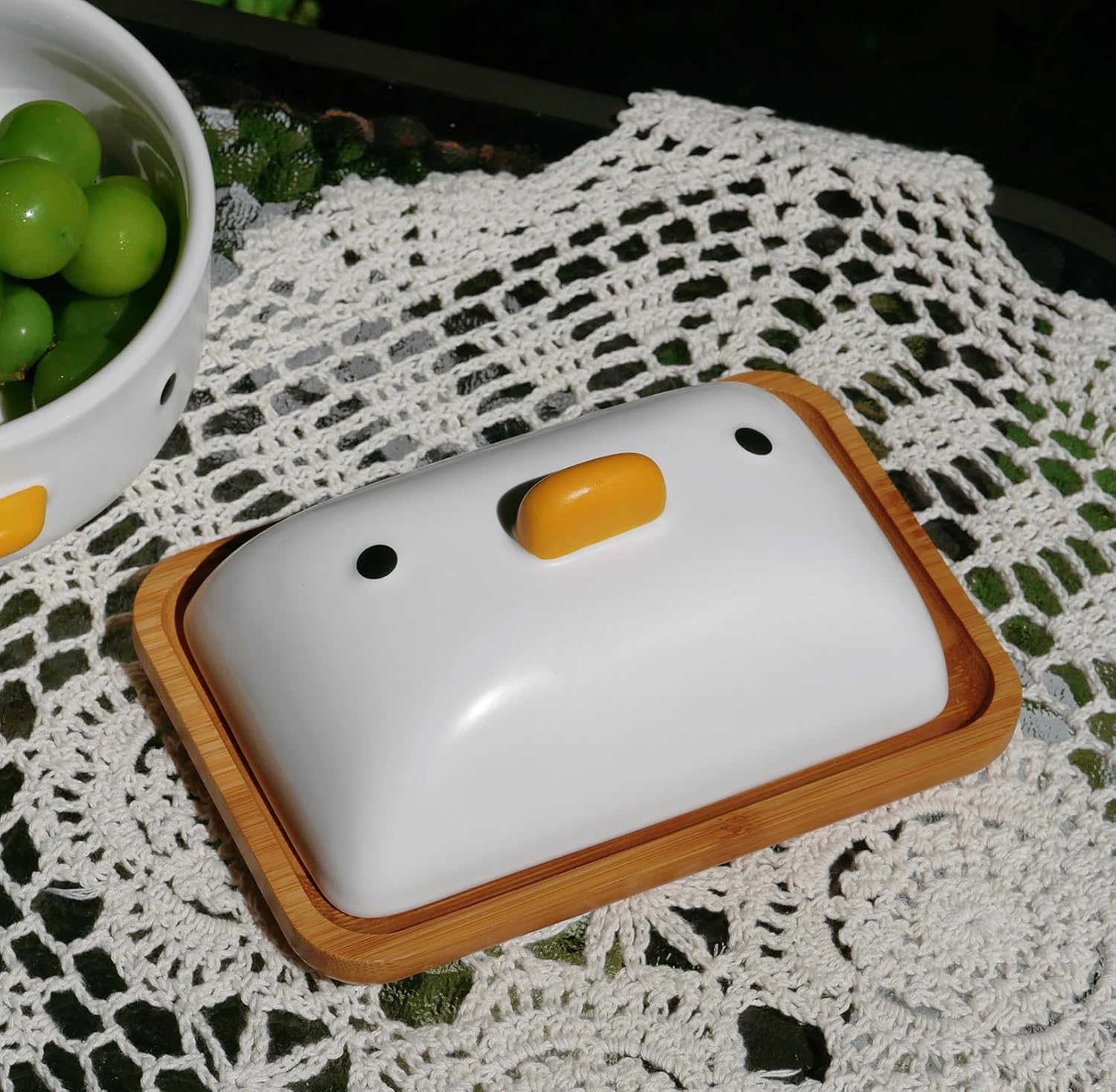 PURROOM Cute Duck Butter Dishes, Bamboo & Porcelain, White, 7" X 4.7" with Ceramic Lid image number 3