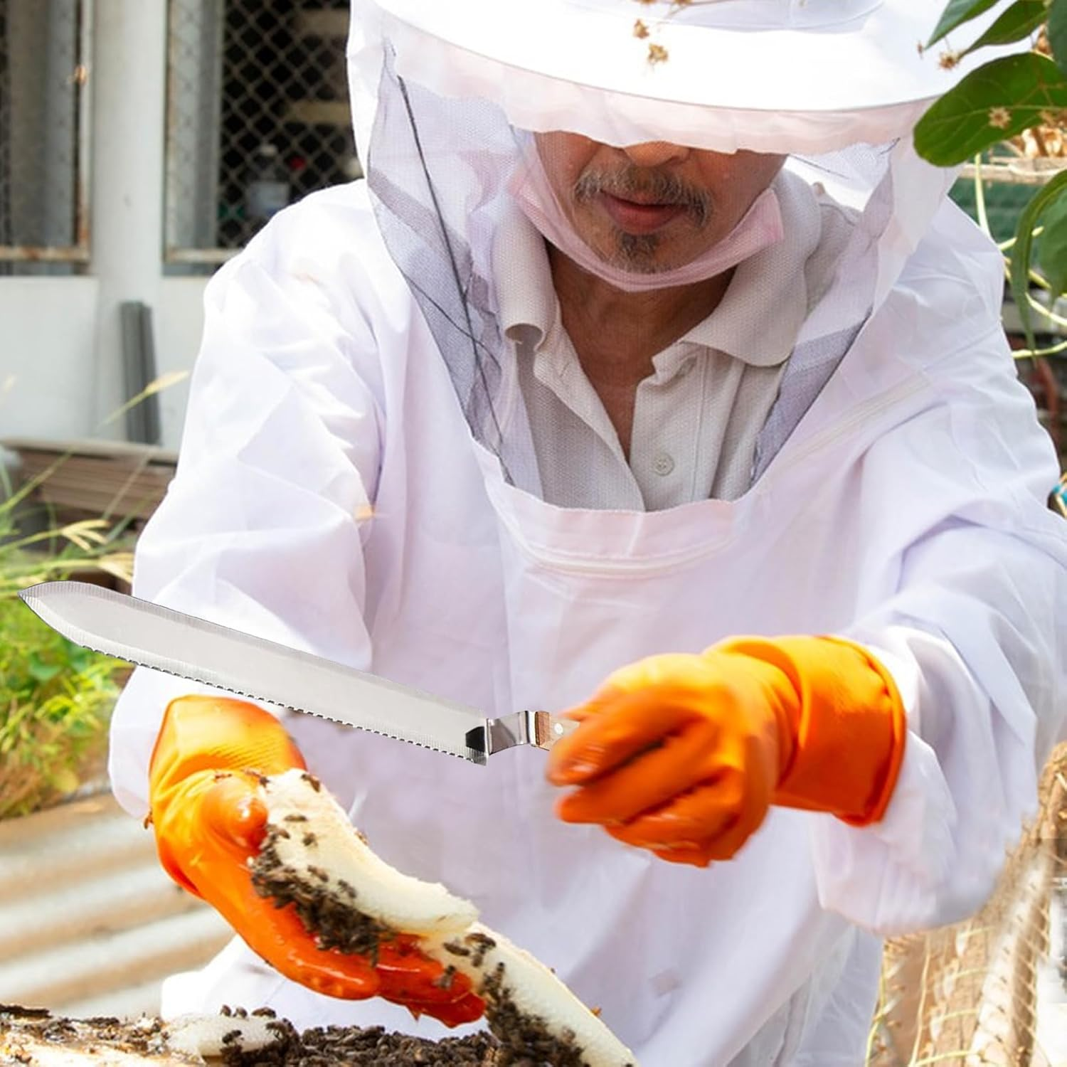 Uncapping Cutter Beekeeping &ndash; Stainless Steel Honey Knife, Serrated Edge Bee Cutter | Comfortable Beekeeper Hand Tool for Fast Honey Frame Uncapping and Smooth Extraction in Hive Maintenance - Single Sided image number 5