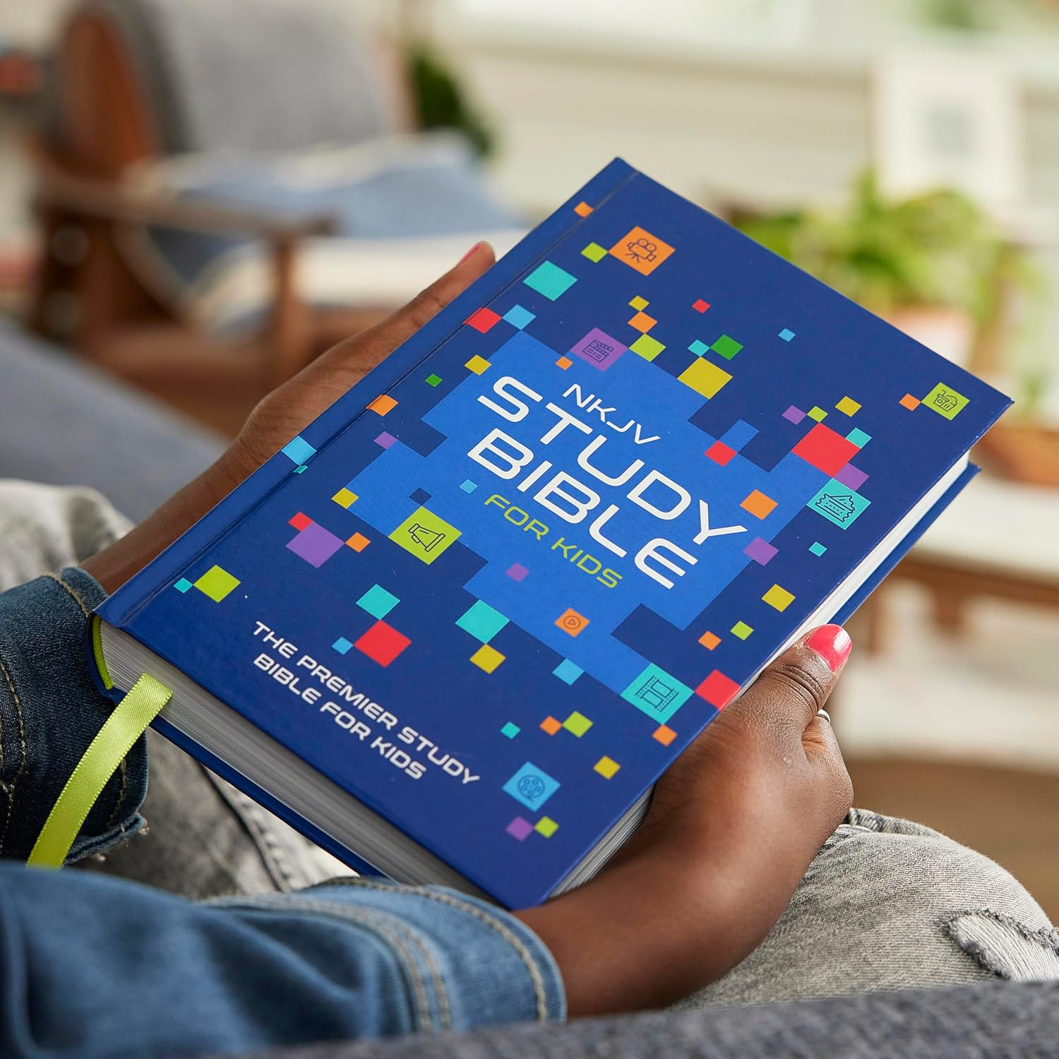 Nkjv Study Bible for Kids, Hardcover: the Premier Study Bible for Kids image number 3