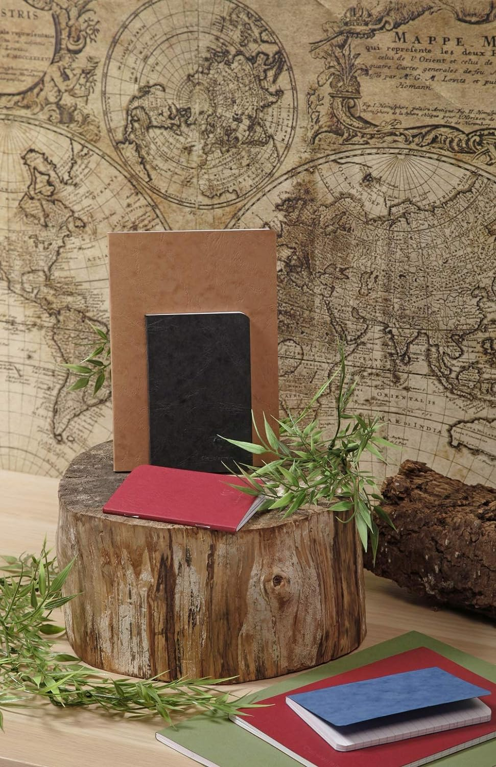 Clairefontaine Clothbound Notebook Plain A4, Black, 1 (CR-791401) - Green image number 4