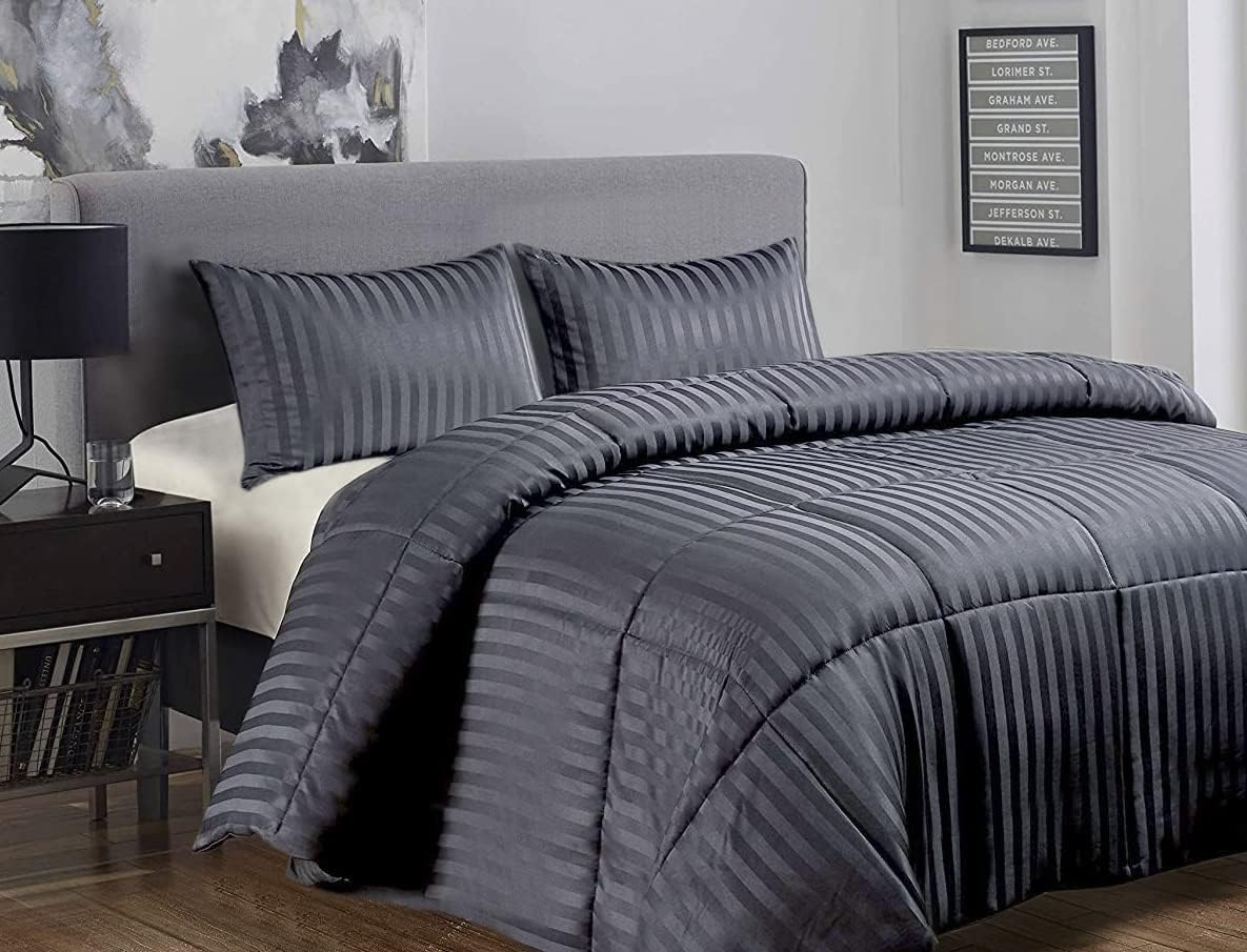 Ramesses Damask&acirc; Stripe Comforter 3-Pieces Set, Double, Cream