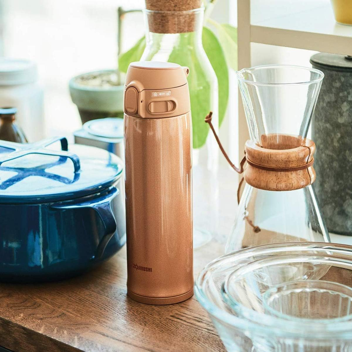 Zojirushi Stainless Steel Vacuum Insulated with Non-Stick Interior and Rounded Finish Mug, 480 Ml Honey Gold image number 4