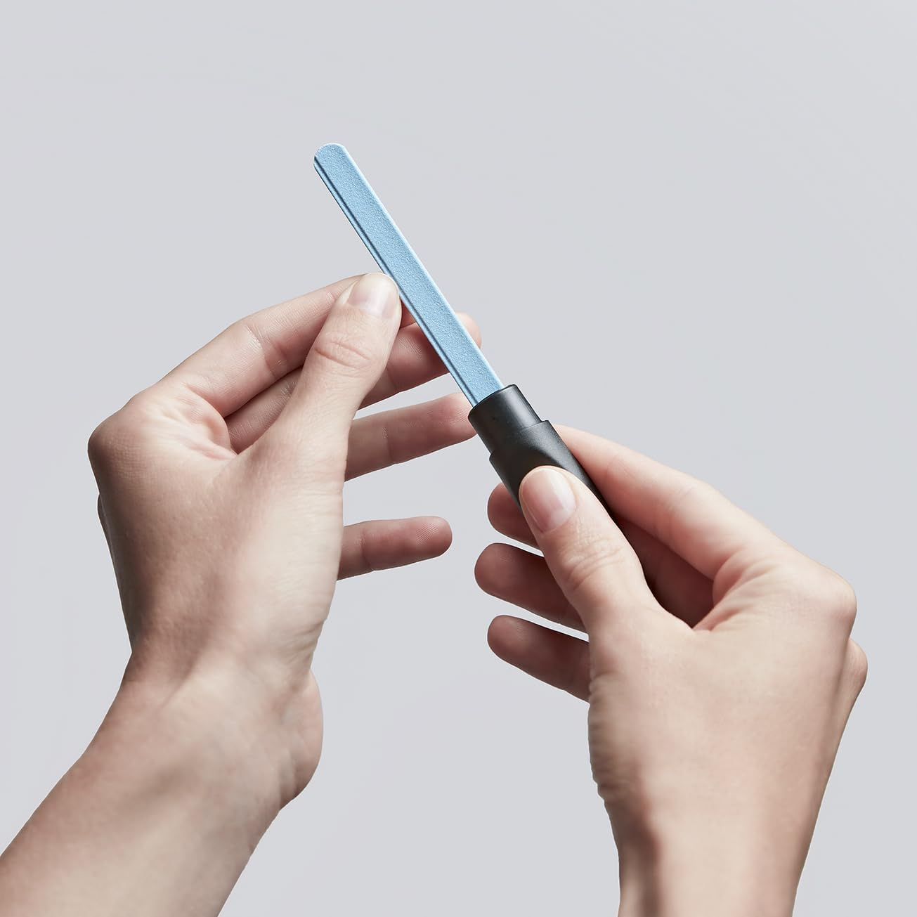 Zwilling Ceramic Nail File (Coarse and Fine-Grained File Surfaces, for Sensitive Nails, with Protective Cap), Premium, Black, 170 Mm image number 1